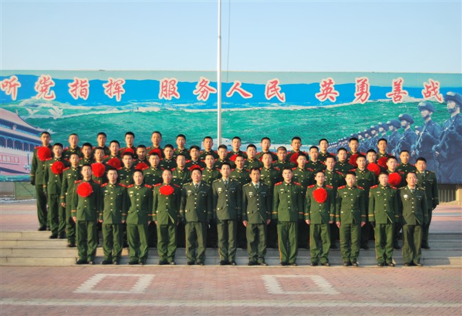 北京盛達(dá)偉業(yè)型材拉彎廠積極落實(shí)退伍軍人就業(yè)保障政策